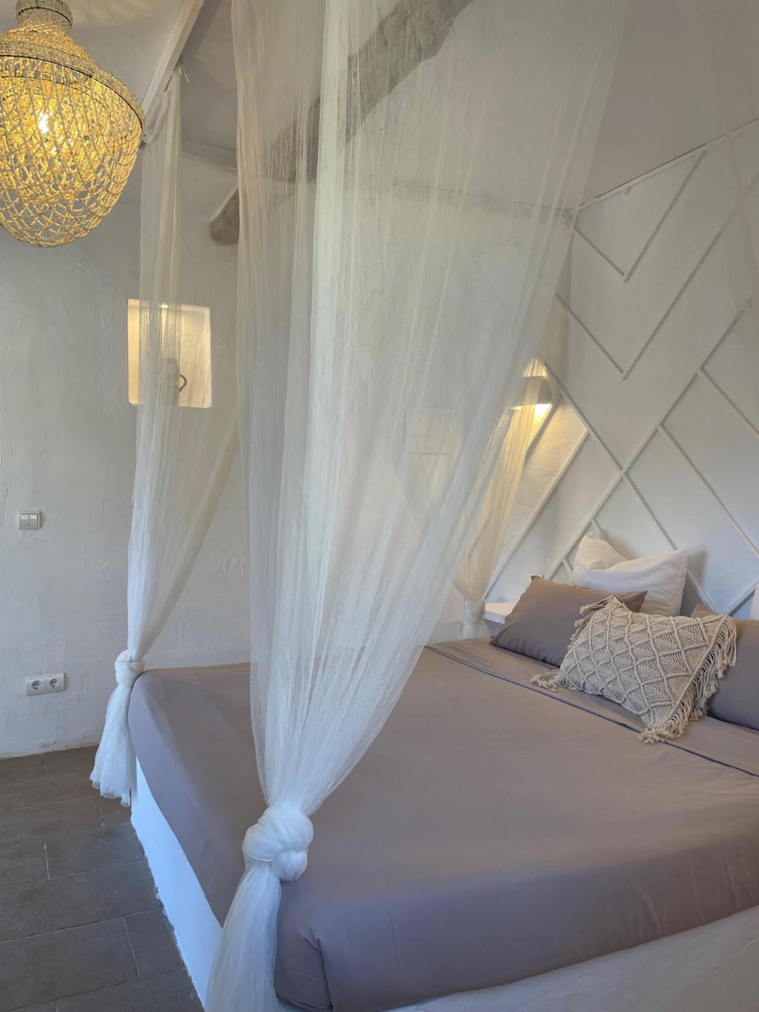 Вілла Ipunga Ibiza - Adults Only Кала-Льонга Екстер'єр фото